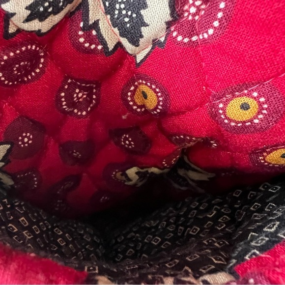 Vintage VERA BRADLEY Red Coin Large Duffle Bag 1999 Maple Leaf 2 Handles Zipper - Picture 5 of 13